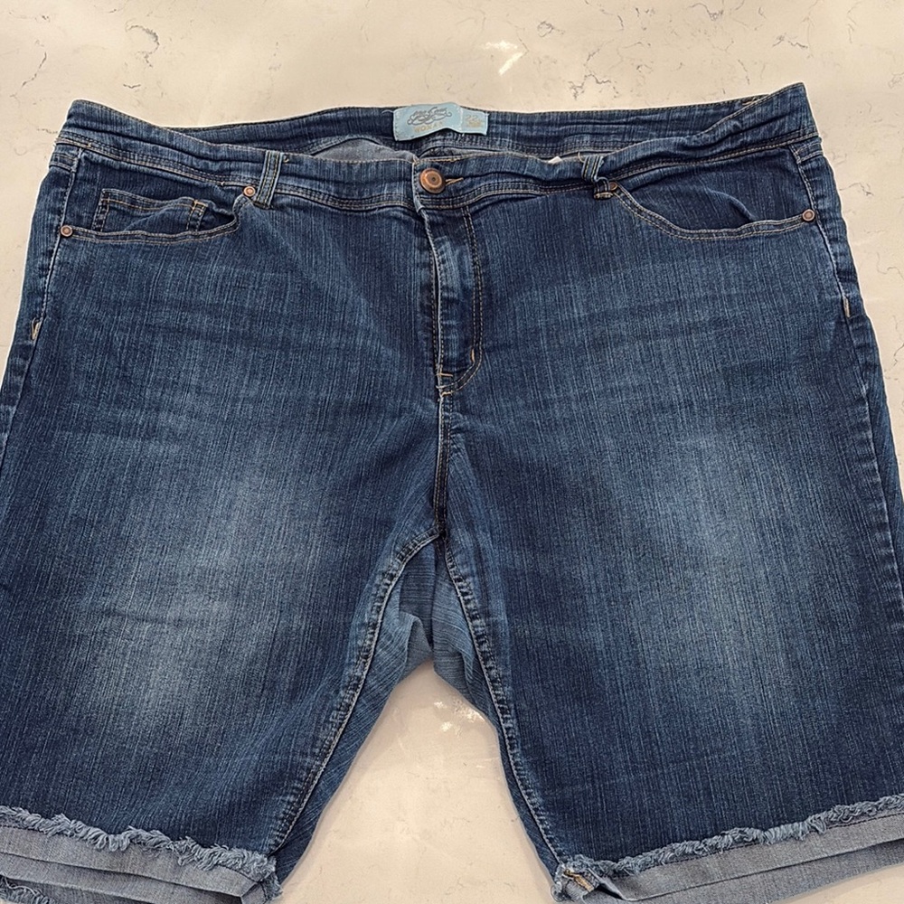one 5 one Women's Blue Jean Shorts